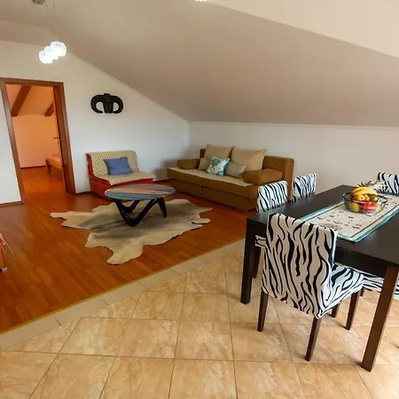 Ivan Apartamento Lopar