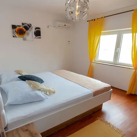 Apartment Ivan