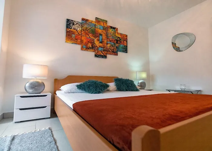 Ivan Διαμέρισμα *